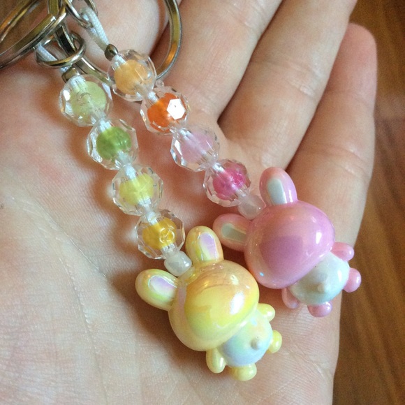 Cute Best Friend Bunny Keychains - Picture 4 of 5